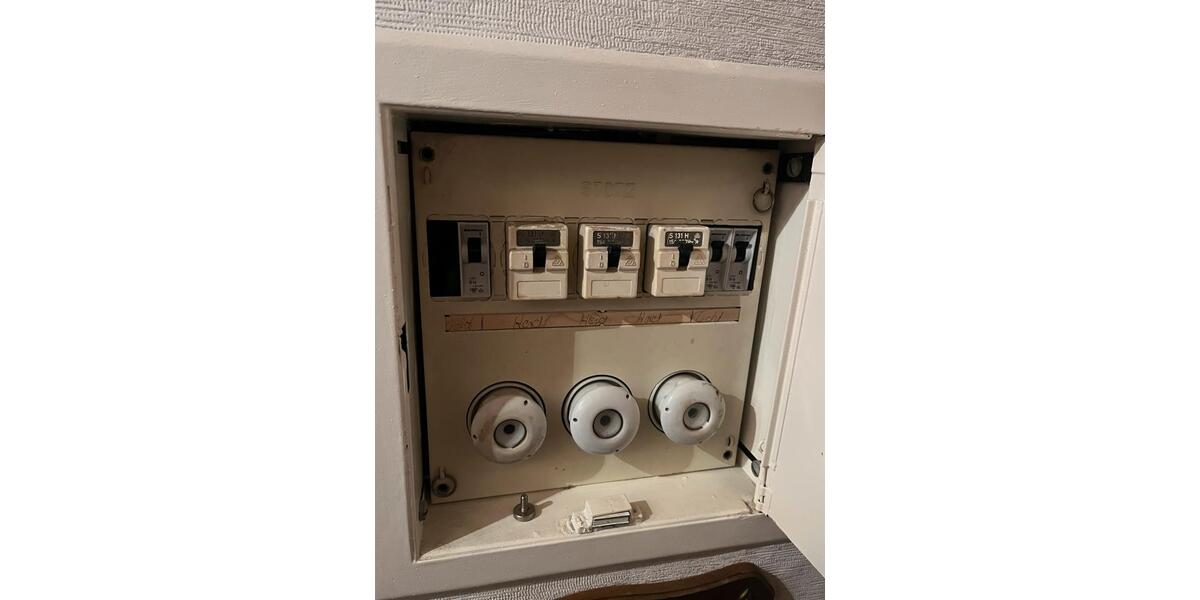 Erdgeschoßwohnung Schöppenstedt - 3 Zimmer, 62 m&sup2;, 75.000&euro; | Angebot:24619123