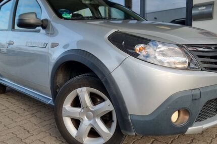 Dacia Sandero 61.700 km 6.495 &euro; Wolfsburg 38446