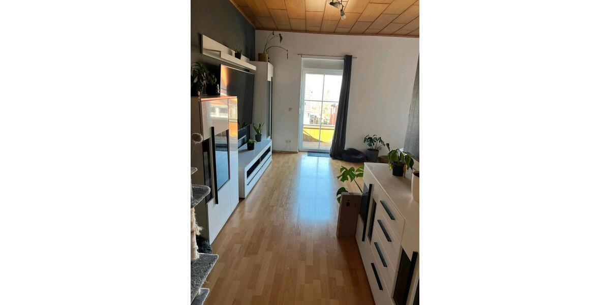 Etagenwohnung Peine Südstadt - 2 Zimmer, 81 m&sup2;, 690&euro; | Angebot:25882555