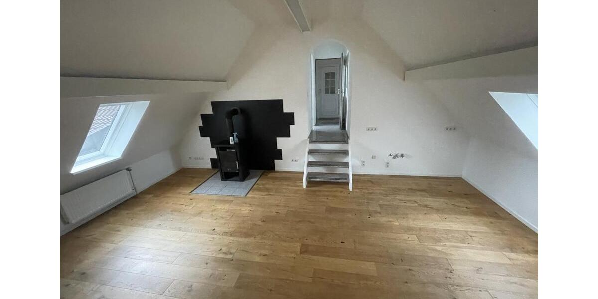 Dachgeschoßwohnung Peine Südstadt - 1 Zimmer, 55 m&sup2;, 410&euro; | Angebot:24853043