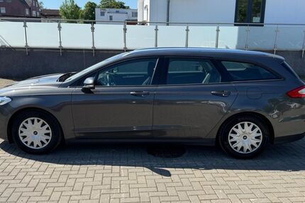 Ford Mondeo 304.570 km 4.490 &euro; Salzgitter-Lebenstedt 38226
