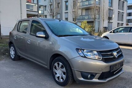 Dacia Sandero 145.000 km 2.650 &euro; Braunschweig 38124