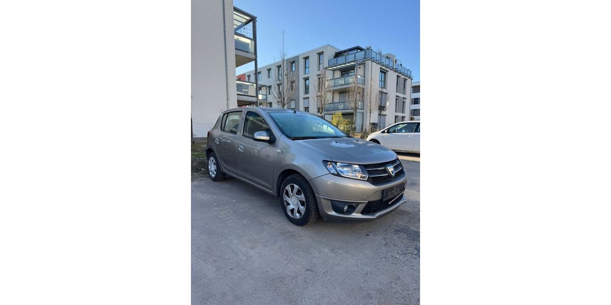 Dacia Sandero 145.000 km 2.650 &euro; Braunschweig 38124
