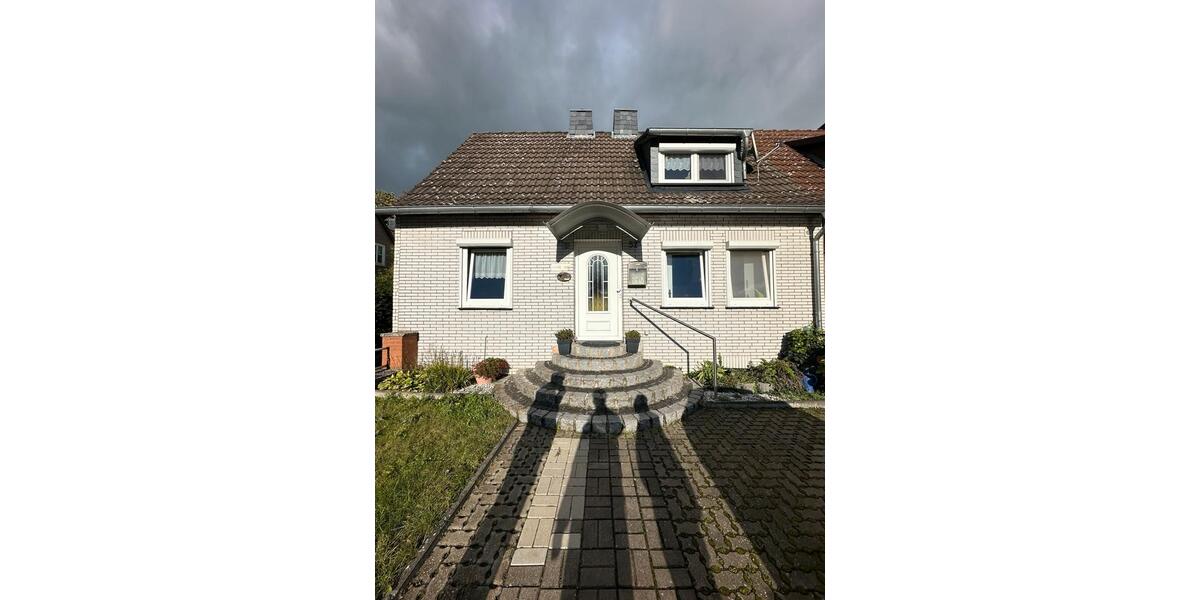 Reihenhaus Salzgitter - 3 Zimmer, 85 m&sup2;, 195.000&euro; | Angebot:24983843