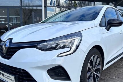 Renault Clio 11.673 km 14.450 &euro; Braunschweig 38124