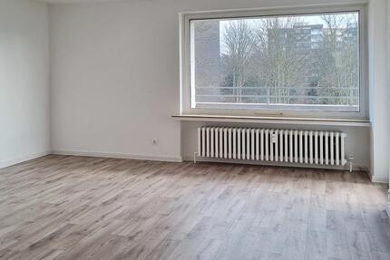 Renovierte 3-Zimmer-Wohnung in der Weststadt mit Aufzug und Balkon! zimmer