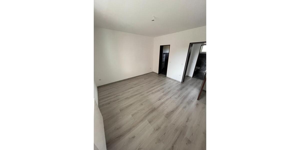 Etagenwohnung Braunschweig Timmerlah-Geitelde-Stiddien - 2 Zimmer, 69 m&sup2;, 140.000&euro; | Angebot:24707963