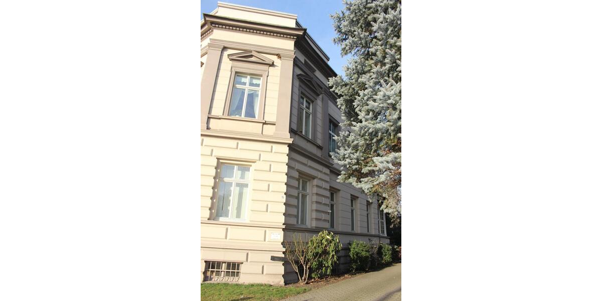 Etagenwohnung Braunschweig - 5 Zimmer, 170 m&sup2;, 1.600&euro; | Angebot:24598956