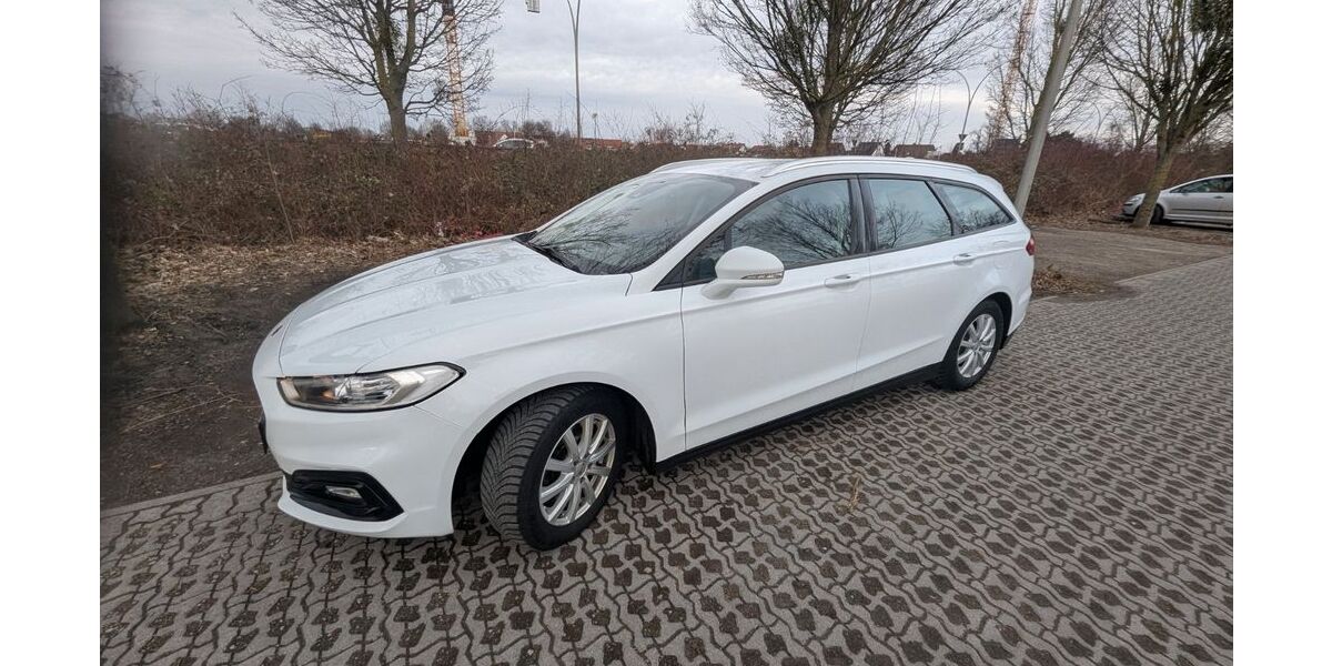Ford Mondeo 160.000 km 12.500 &euro; Schellerten 31174