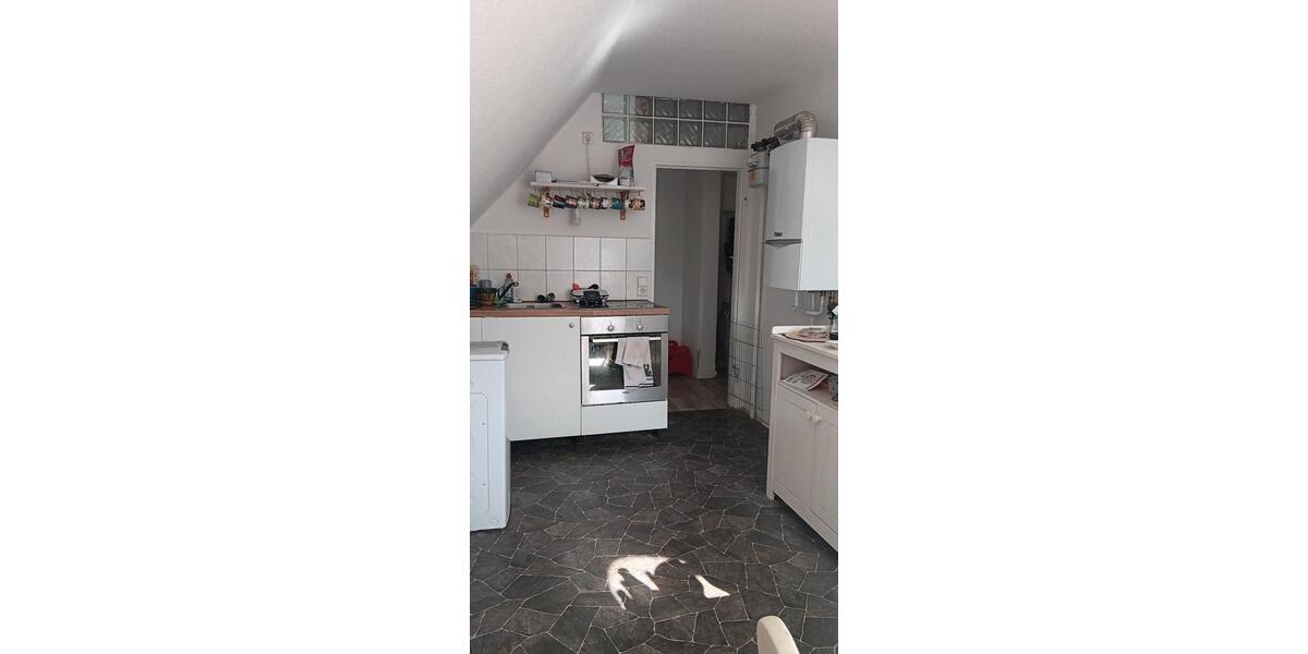 Dachgeschoßwohnung Braunschweig Lehndorf-Watenbüttel - 3 Zimmer, 58 m&sup2;, 580&euro; | Angebot:26539681
