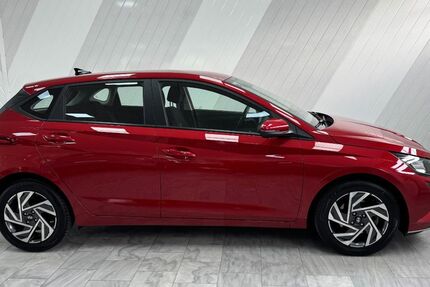 Hyundai i20 11.160 km 18.950 &euro; Liebenburg 38704