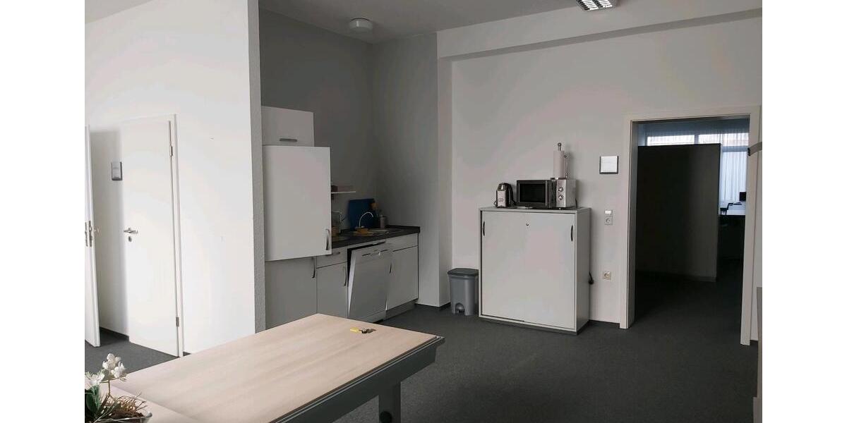 Gewerbeobjekt Braunschweig Wabe-Schunter-Beberbach - 1.700&euro; | Angebot:25731808