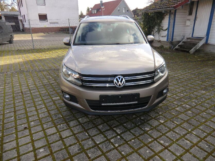 VW Tiguan 72.800 km 13.800 € Uetze 31311