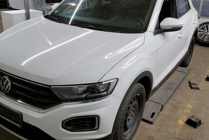 VW T-Roc 174.336 km 17.990 &euro; Braunschweig 38122