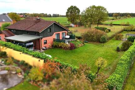 Haus zum Kaufen in Edemissen Alvesse 489.000 € 220 m² 7 zimmer