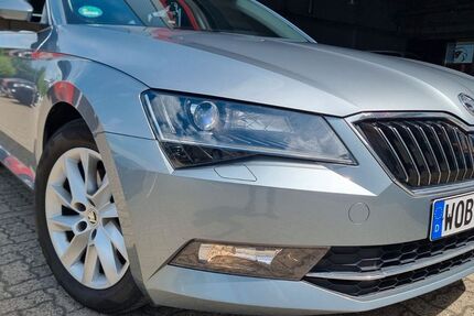 Skoda Superb 161.850 km 15.890 &euro; Wolfsburg 38446
