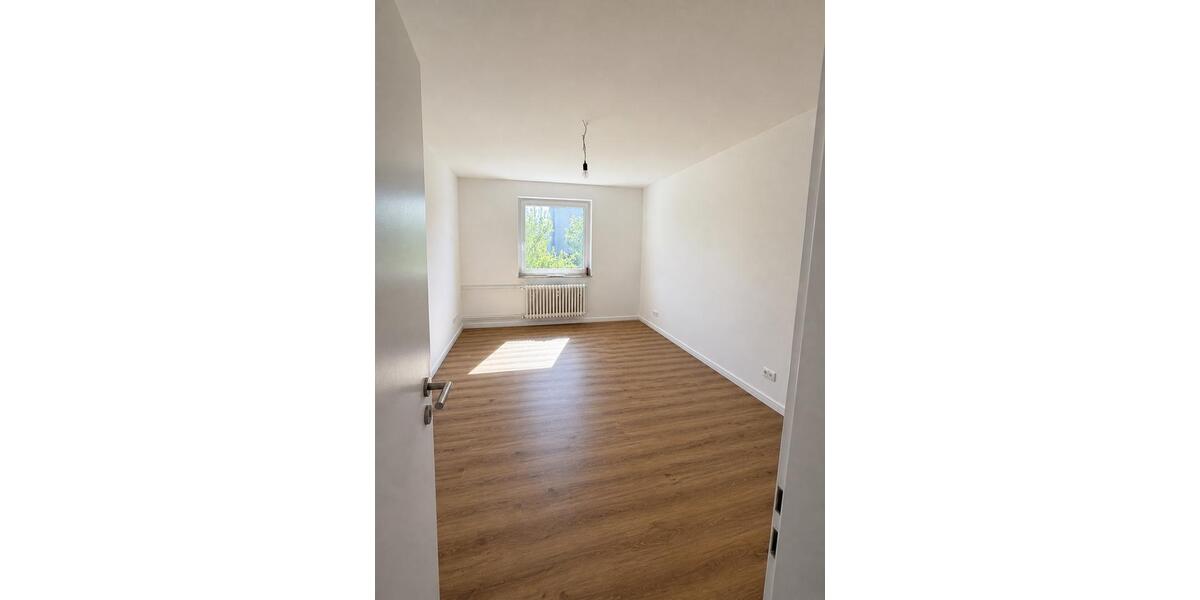 Etagenwohnung Wolfenbüttel Ahlum - 3 Zimmer, 74 m&sup2;, 965&euro; | Angebot:26561259