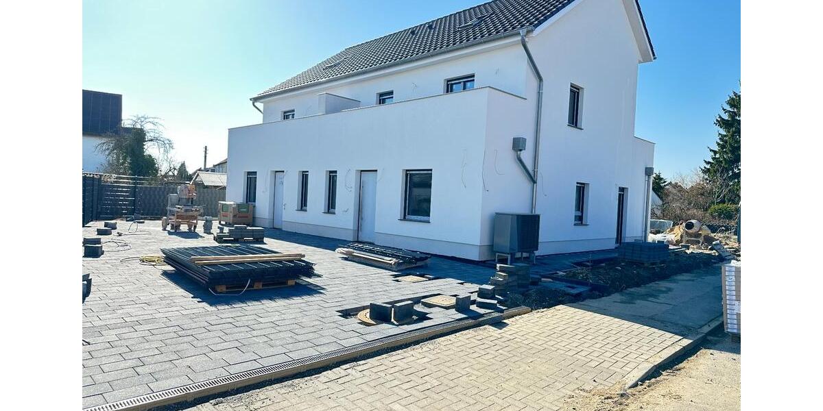 Doppelhaushälfte Braunschweig Wabe-Schunter-Beberbach - 5 Zimmer, 140 m&sup2;, 1.950&euro; | Angebot:25795634
