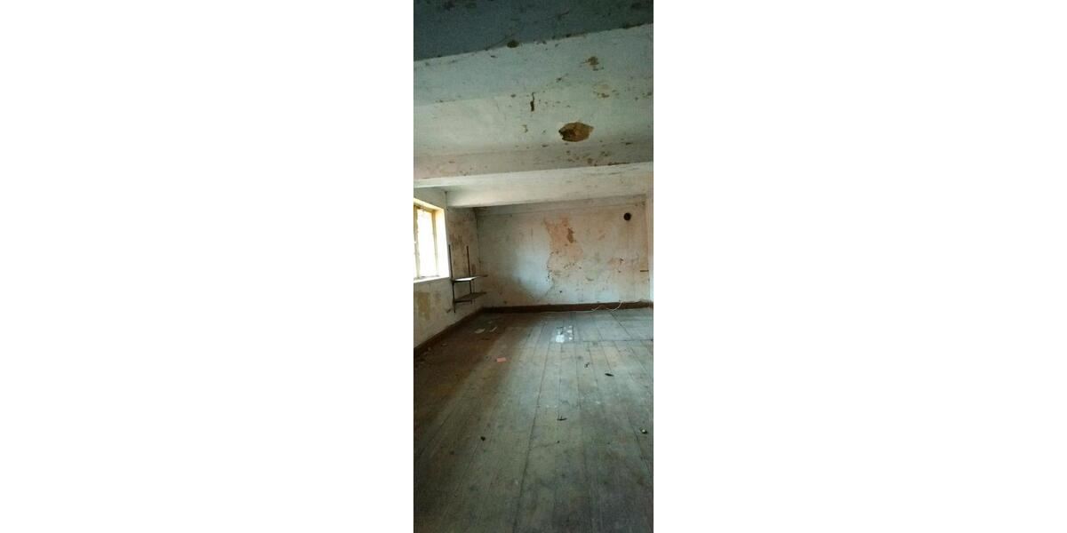 Einfamilienhaus Lengede - 10 Zimmer, 380 m&sup2;, 27.900&euro; | Angebot:25718711