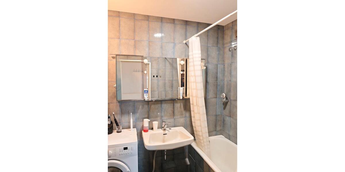Etagenwohnung Braunschweig Nordstadt - 3 Zimmer, 83 m&sup2;, 1.100&euro; | Angebot:27609760