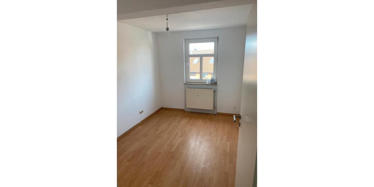 Dachgeschoßwohnung Wolfsburg Detmerode - 2 Zimmer, 64 m&sup2;, 640&euro; | Angebot:25887212