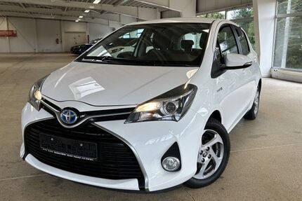 Toyota Yaris 108.918 km 11.780 &euro; Sassenburg / Neudorf- Pl 38524
