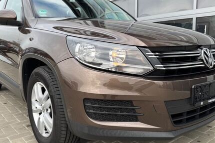 VW Tiguan 144.500 km 7.190 &euro; Lengede 38268