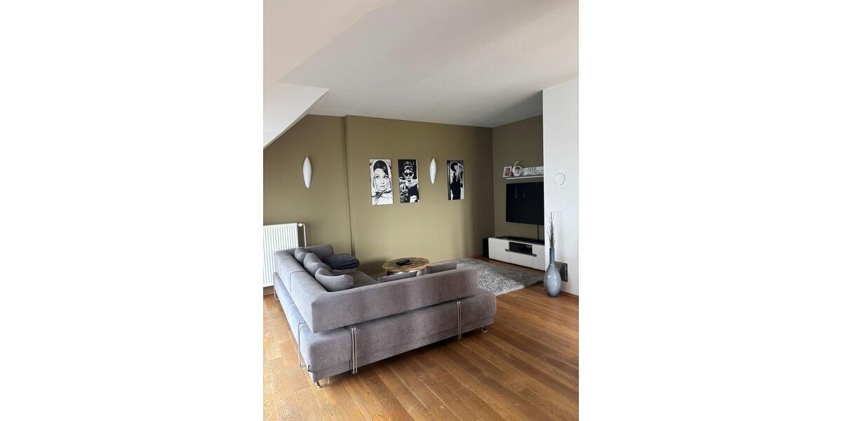 Dachgeschoßwohnung Braunschweig Südstadt- Rautheim- Mascherode - 2 Zimmer, 100 m&sup2;, 1.400&euro; | Angebot:25985557