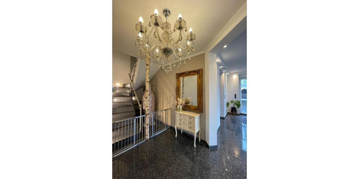 Doppelhaushälfte Vechelde - 6 Zimmer, 220 m&sup2;, 2.290&euro; | Angebot:25181984