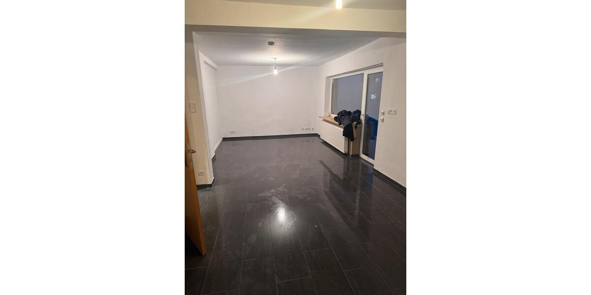 Einfamilienhaus Calberlah - 5 Zimmer, 107 m&sup2;, 1.100&euro; | Angebot:24842684