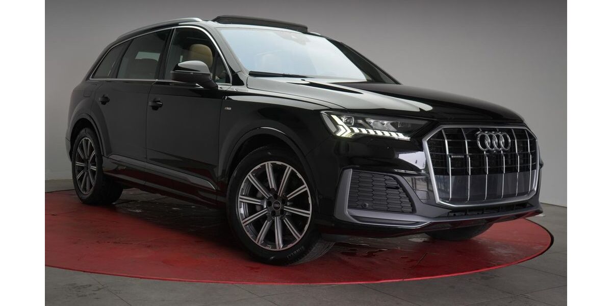 Audi Q7 180.000 km 38.990 € Braunschweig 38110