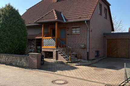 Haus Salzgitter Ortschaft Südost - 4 Zimmer, 180 m&sup2;, 375.000&euro; | Angebot:26919191