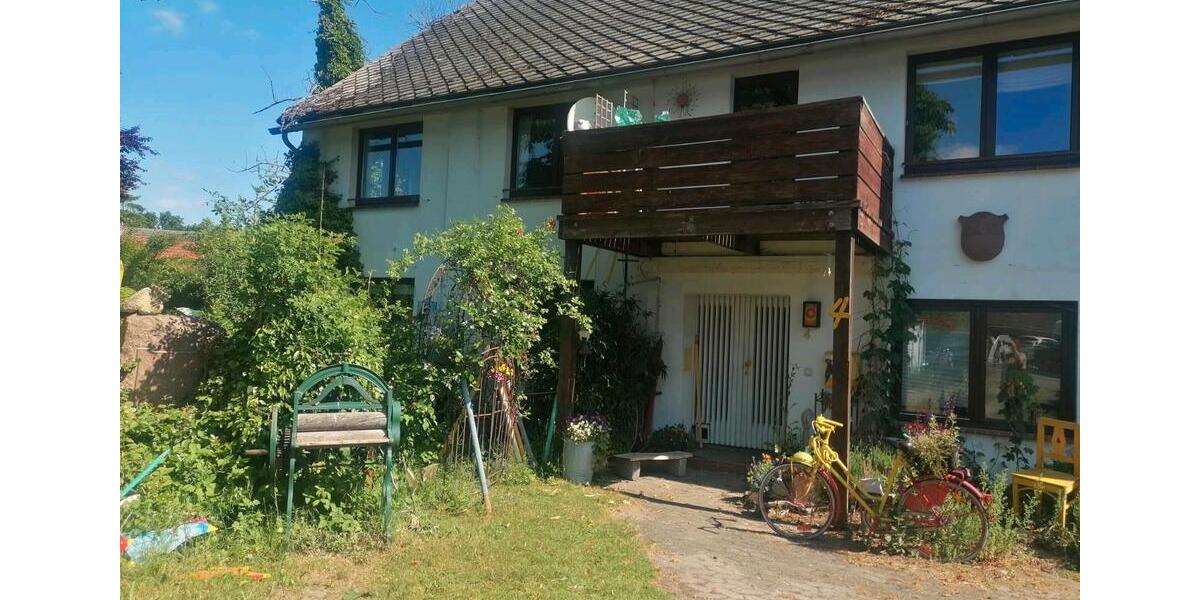 Doppelhaushälfte Lehre - 7 Zimmer, 216 m&sup2;, 350.000&euro; | Angebot:26532554