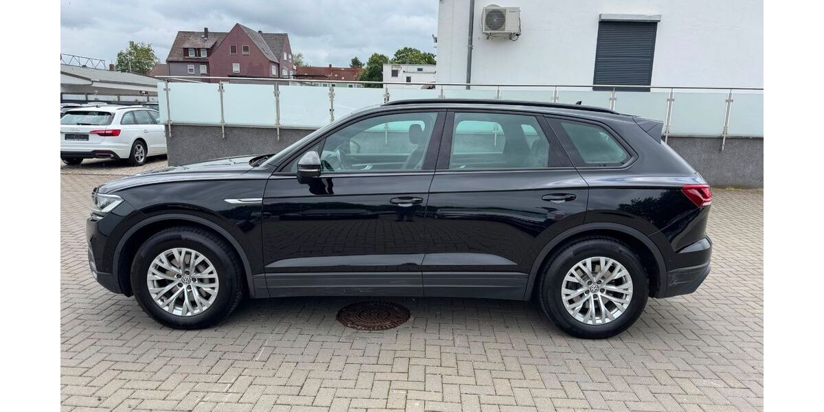 VW Touareg 236.957 km 23.999 &euro; Salzgitter-Lebenstedt 38226