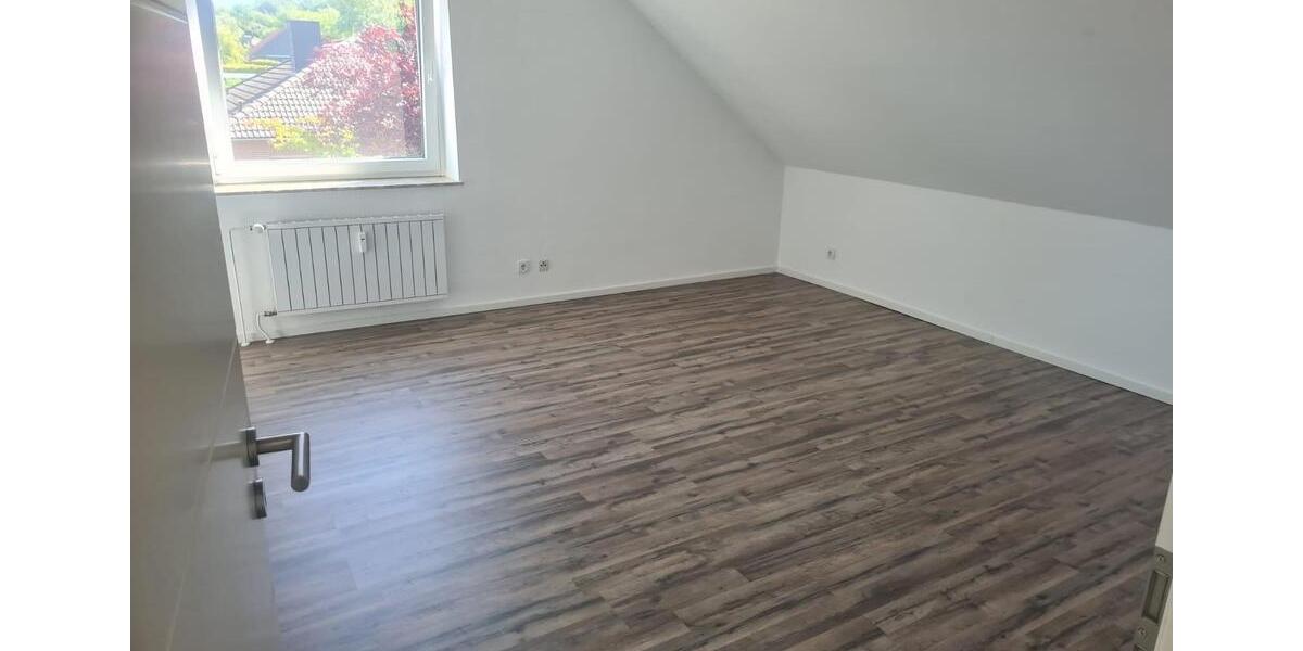Dachgeschoßwohnung Wolfsburg Ehmen - 2 Zimmer, 68 m&sup2;, 630&euro; | Angebot:25855664