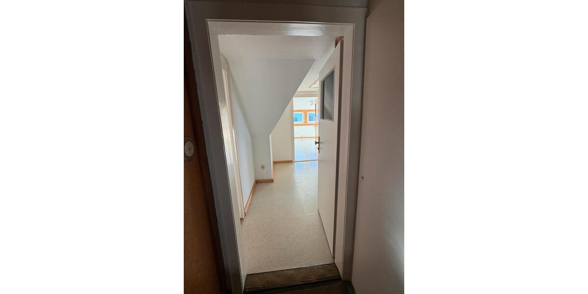Dachgeschoßwohnung Wolfsburg Ehmen - 2 Zimmer, 40 m&sup2;, 520&euro; | Angebot:26552098