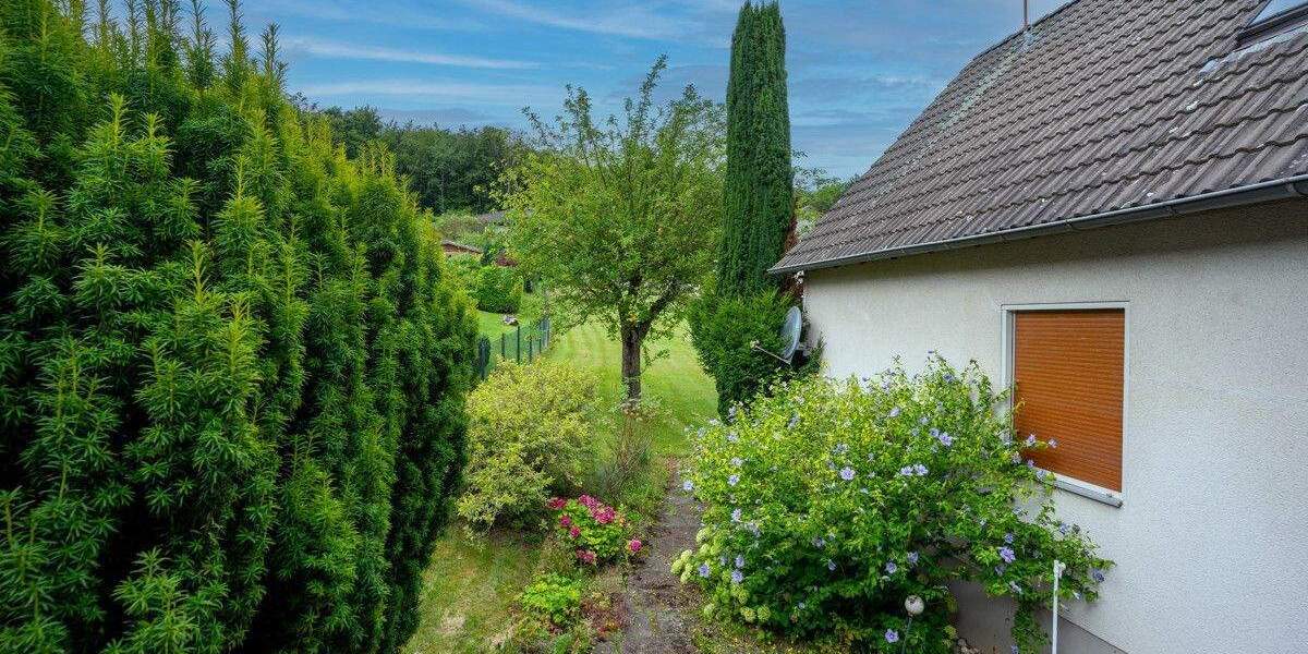 Doppelhaushälfte Liebenburg Groß Döhren - 9 Zimmer, 220 m&sup2;, 195.000&euro; | Angebot:25799585