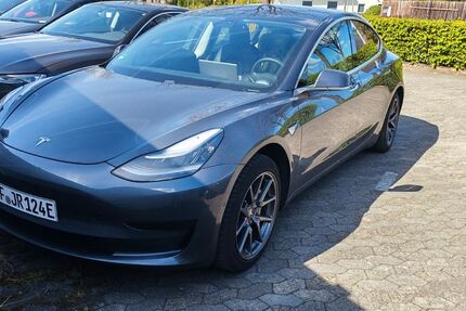 Tesla Model 3 147.000 km 19.943 &euro; Gifhorn 38518