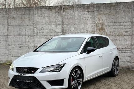 Seat Leon 223.800 km 12.299 &euro; Salzgitter 38226