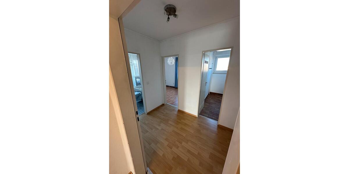 Etagenwohnung Wolfenbüttel - 3 Zimmer, 84 m&sup2;, 750&euro; | Angebot:25994087