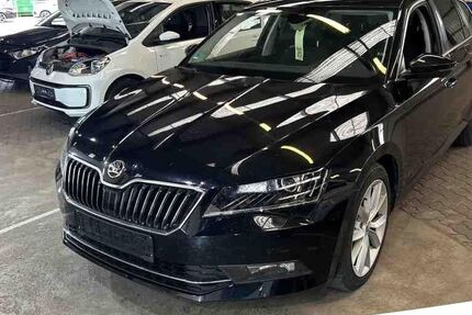 Skoda Superb 125.000 km 17.999 &euro; Braunschweig 38118