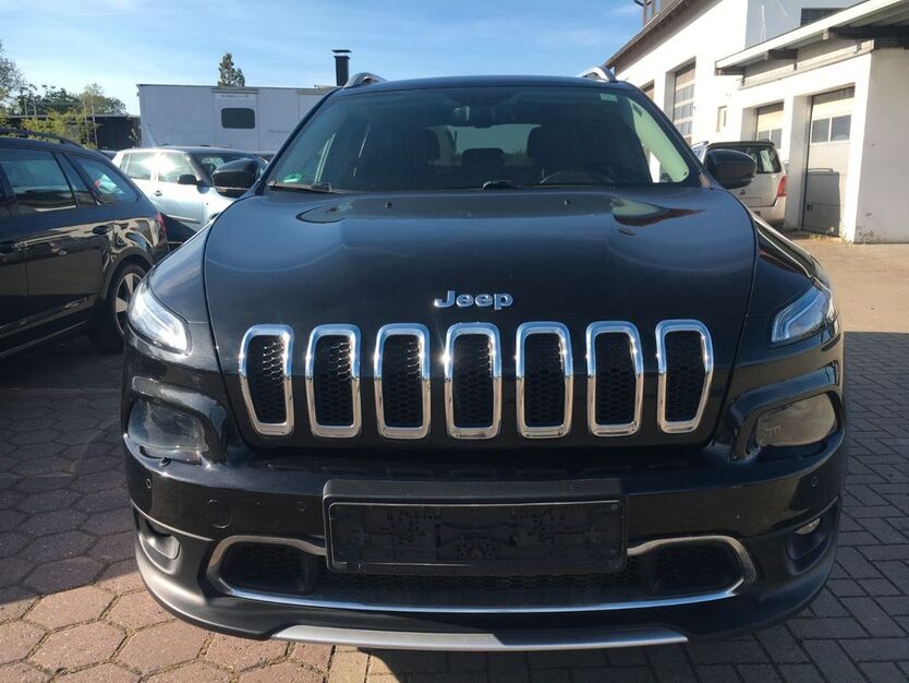 Jeep Cherokee 148.000 km 13.999 € Sickte 38173
