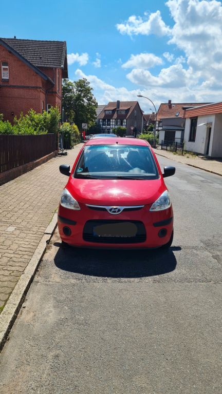 i10