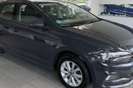 VW Polo 124.800 km 12.990 &euro; Braunschweig 38116