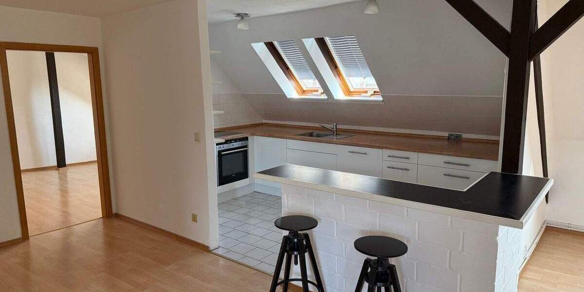 Etagenwohnung Braunschweig Innenstadt - 3 Zimmer, 101 m&sup2;, 1.050&euro; | Angebot:25708270