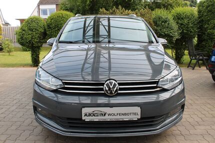 VW Touran 70.400 km 26.990 € Wolfenbüttel 38304