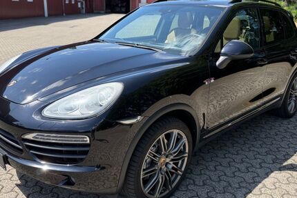 Porsche Cayenne 94.700 km 39.900 &euro; Braunschweig 38112