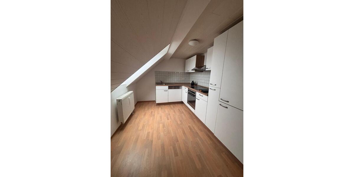 Dachgeschoßwohnung Wolfsburg Alt-Wolfsburg - 2 Zimmer, 56 m&sup2;, 585&euro; | Angebot:24874315