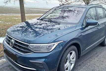 VW Tiguan 90.000 km 22.990 &euro; HÖTZUM 38173