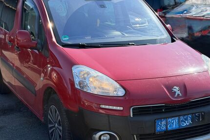 Peugeot Partner 209.500 km 5.900 &euro; Salzgitter 38229